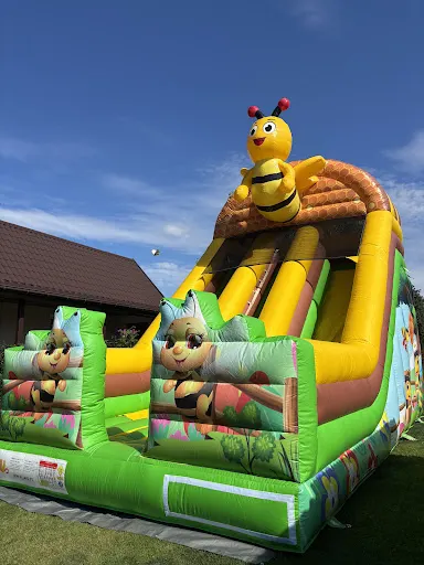 Strefa Frajdy - Dmuchańce Siedlce Wynajem | Animacje | Żywa maskotka | Malowanie Twarzy | Fotobudka